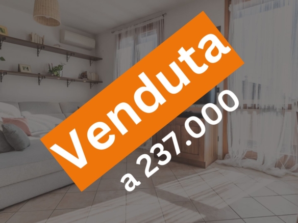 APPARTAMENTO CON TERRAZZO, STUDIO E GARAGE DOPPIO