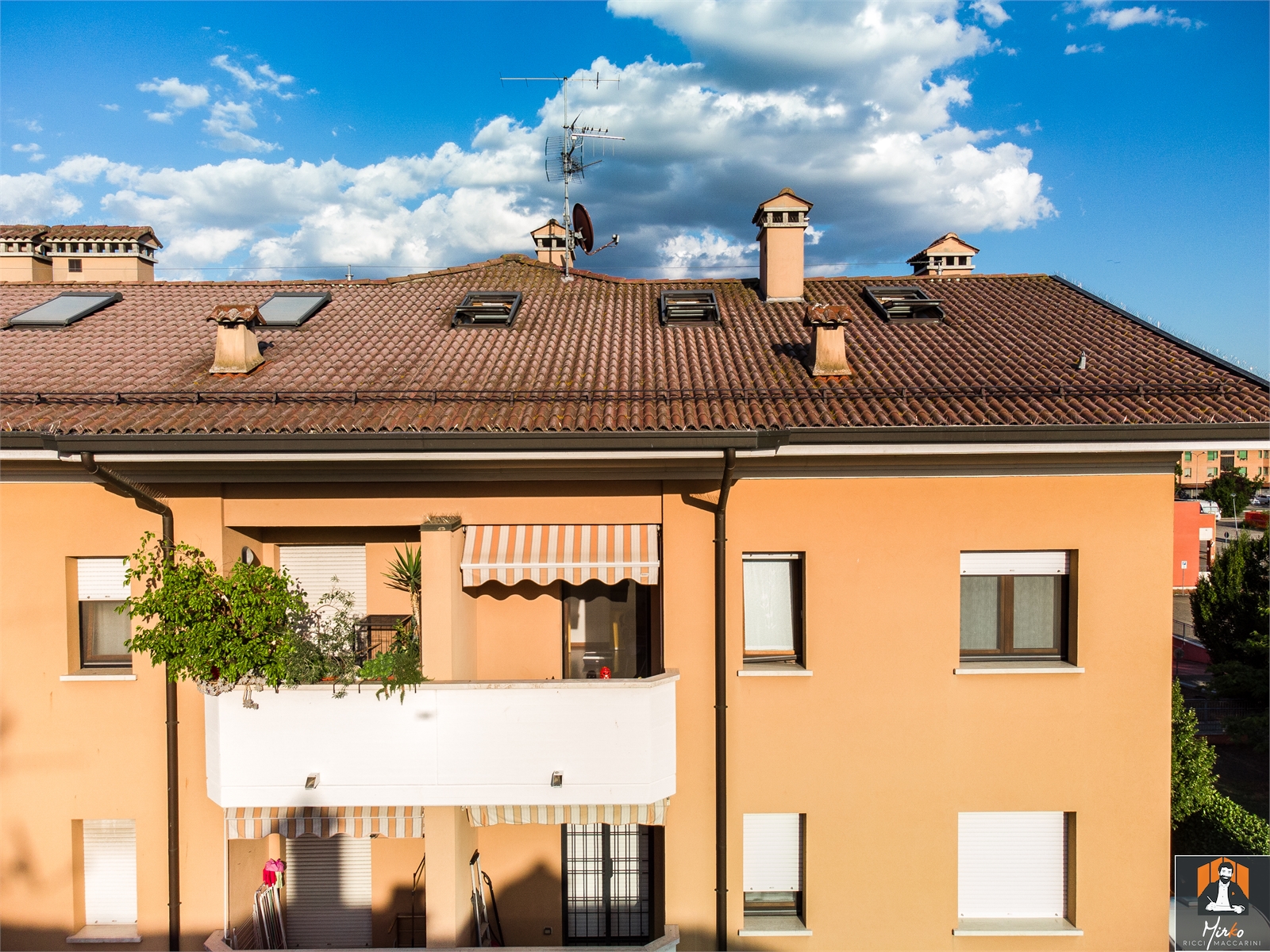 imm_166_20210916193330-1600-_Watermark2_copia_png_br APPARTAMENTO, 2/4 CAMERE, 2 BAGNI E GARAGE