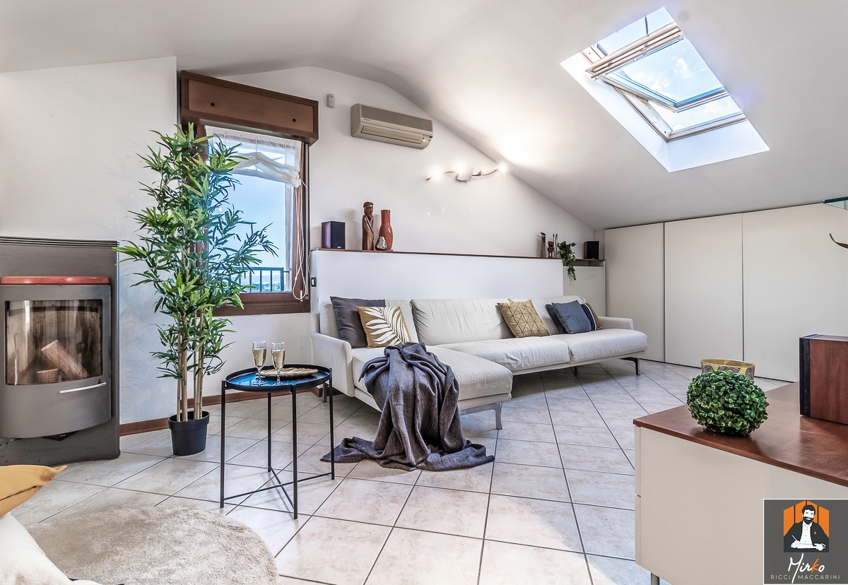 imm_167_20210916192653-1200-_Watermark2_copia_png_br APPARTAMENTO, 2/4 CAMERE, 2 BAGNI E GARAGE