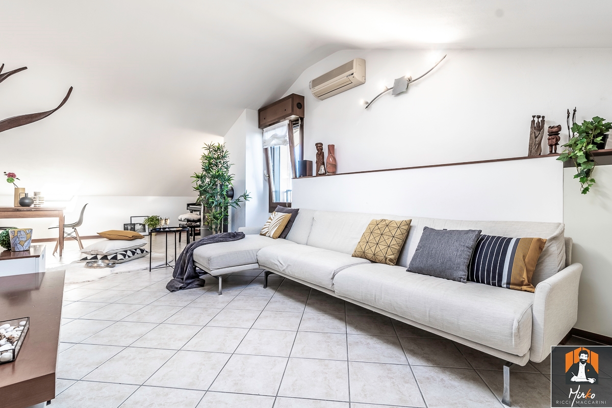 imm_169_20210916192231-1200-_Watermark2_copia_png_br APPARTAMENTO, 2/4 CAMERE, 2 BAGNI E GARAGE