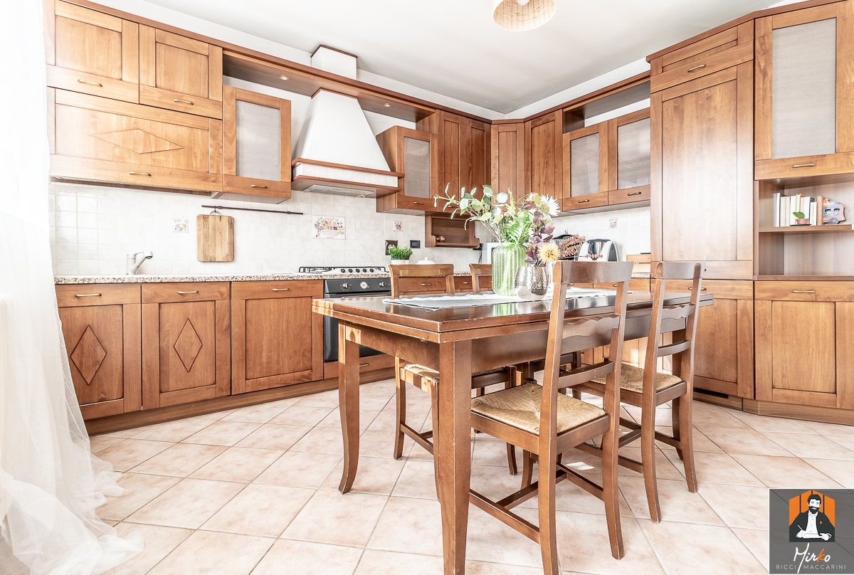 imm_325_20220317145741-1200-_Watermark2_copia_png_br APPARTAMENTO CON TERRAZZO, STUDIO E GARAGE DOPPIO