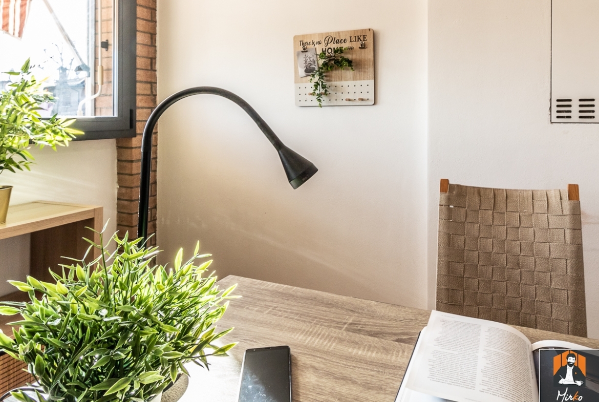 APPARTAMENTO CON TERRAZZO, STUDIO E GARAGE DOPPIO
