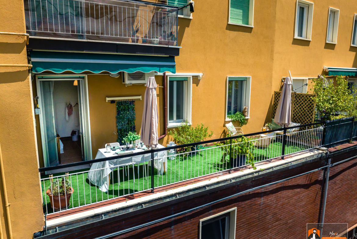 UNA CASA DA SOGNO: UN’ESPLOSIONE DI GIOIA AL SOLE