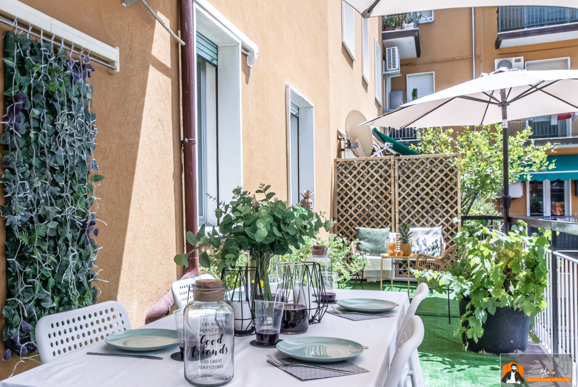UNA CASA DA SOGNO: UN’ESPLOSIONE DI GIOIA AL SOLE