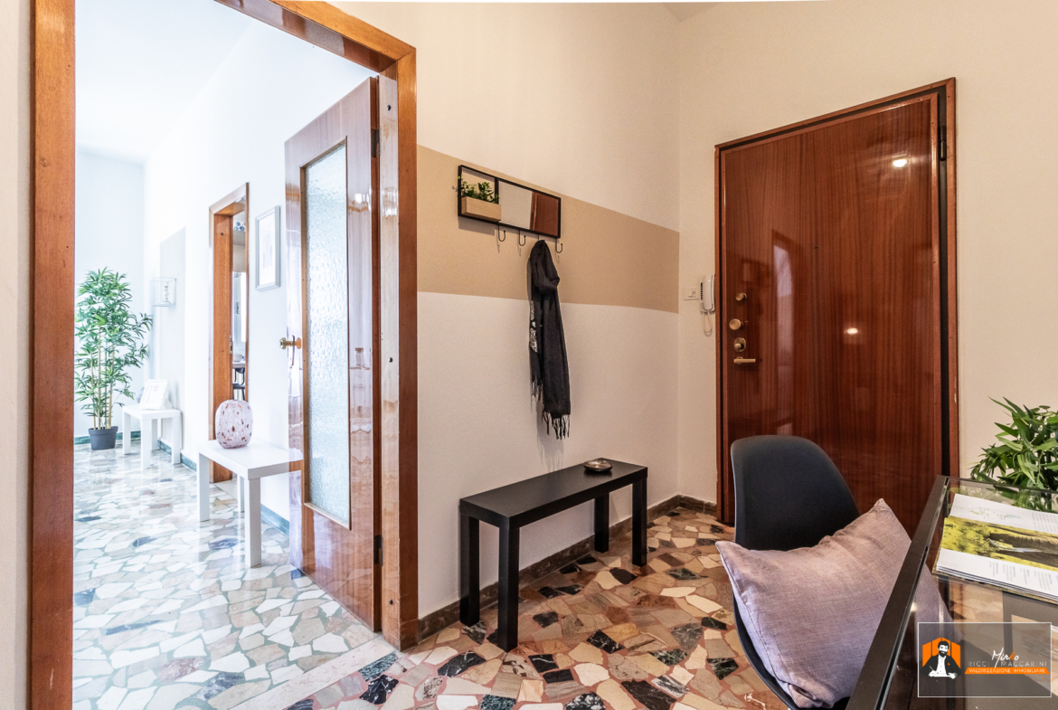 UNA CASA DA SOGNO: UN’ESPLOSIONE DI GIOIA AL SOLE