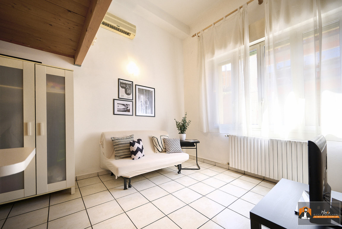 Una CASA “FELICE” in cui VIVERE