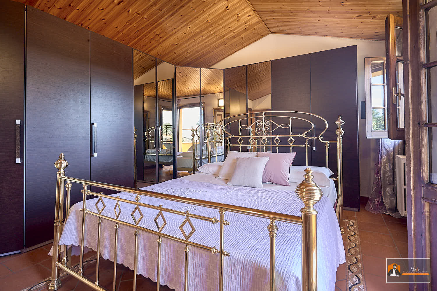 FUNZIONALE, SPAZIOSA ED ELEGANTE CASA A BARICELLA, BOLOGNA