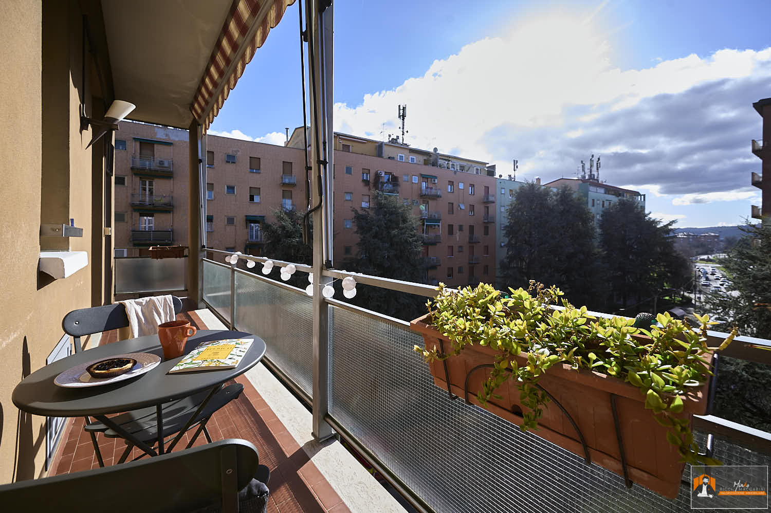 LUMINOSO QUADRILOCALE con TERRAZZO e ASCENSORE | In ZONA STRATEGICA e SERVITA a BOLOGNA