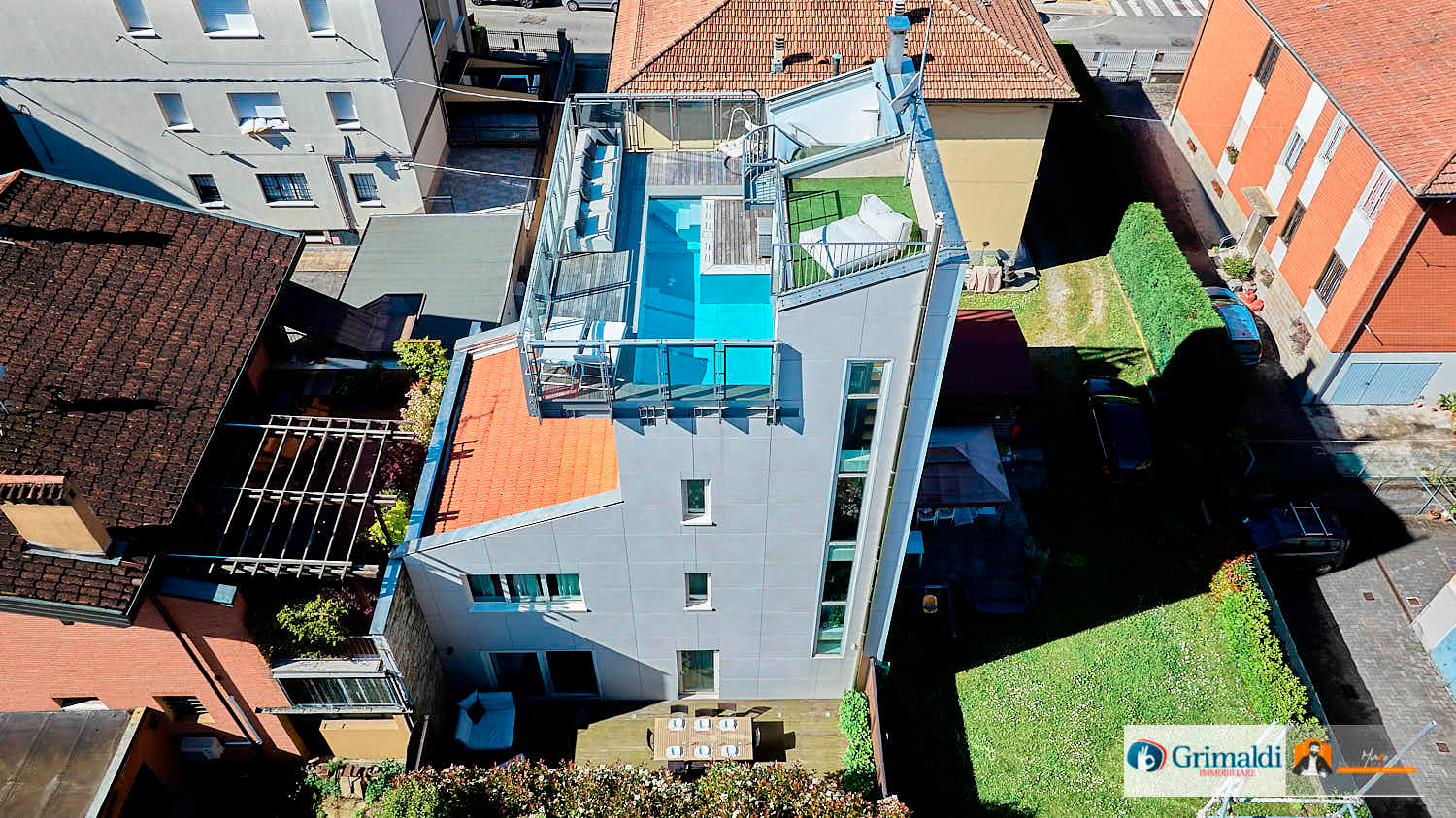 VILLA di DESIGN con PISCINA PANORAMICA e ASCENSORE PRIVATO | LUSSO e PRIVACY a CASALECCHIO di RENO