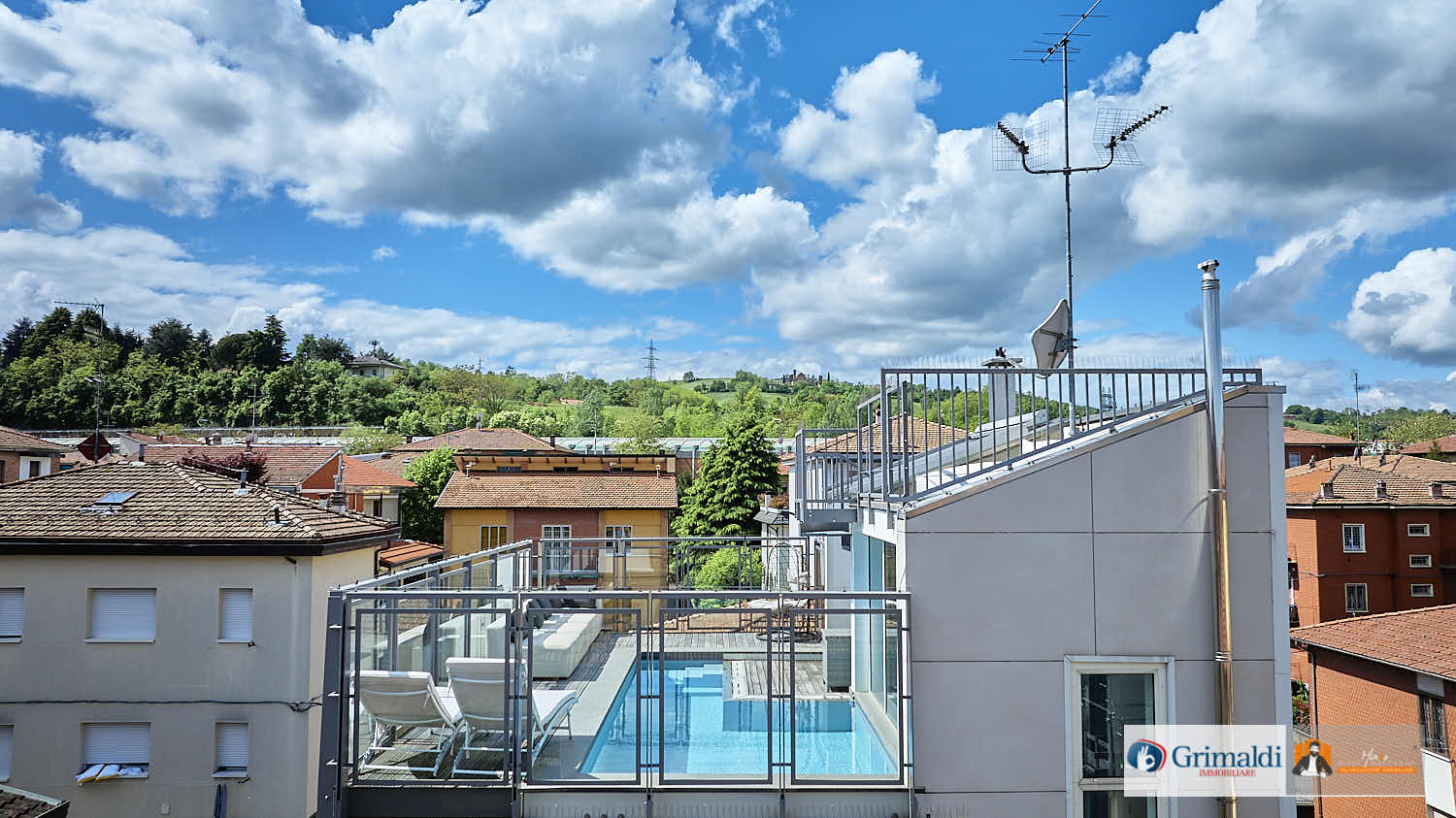 VILLA di DESIGN con PISCINA PANORAMICA e ASCENSORE PRIVATO | LUSSO e PRIVACY a CASALECCHIO di RENO