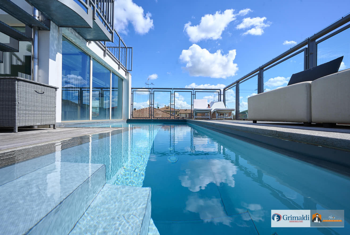 VILLA di DESIGN con PISCINA PANORAMICA e ASCENSORE PRIVATO | LUSSO e PRIVACY a CASALECCHIO di RENO