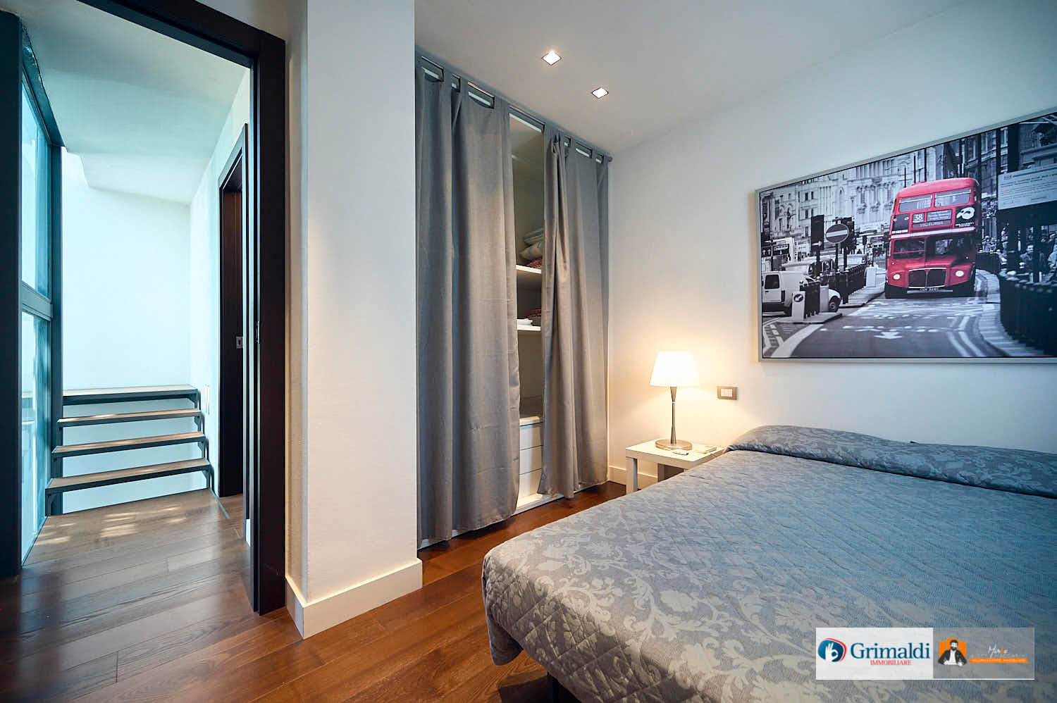 VILLA di DESIGN con PISCINA PANORAMICA e ASCENSORE PRIVATO | LUSSO e PRIVACY a CASALECCHIO di RENO