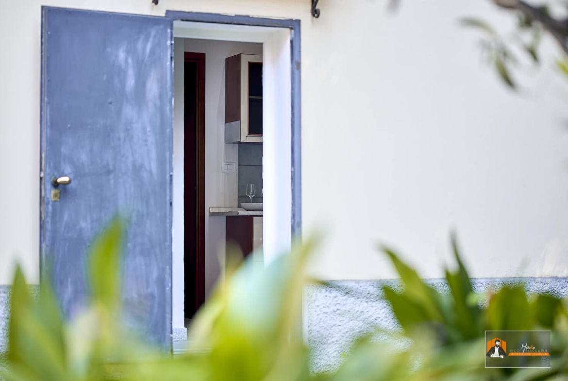 BILOCALE RISTRUTTURATO con DOPPIO INGRESSO | In PIAZZA dell’UNITÀ a BOLOGNA