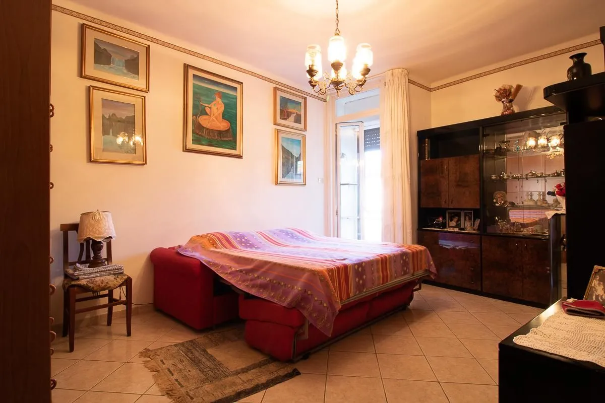 UN APPARTAMENTO COMODO VICINO AL CENTRO (7)