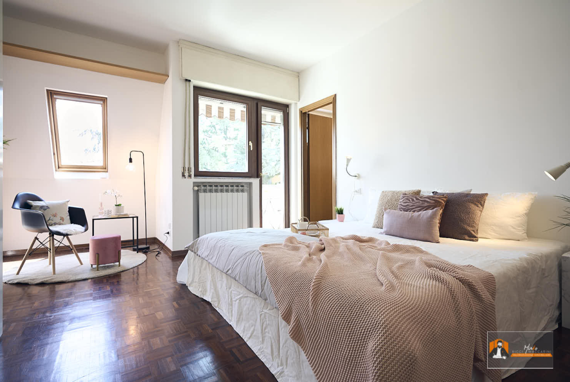 VILLETTA a SCHIERA a RIALE, CASALECCHIO di RENO (BO): 3 CAMERE, 3 BAGNI e GIARDINO ESCLUSIVO