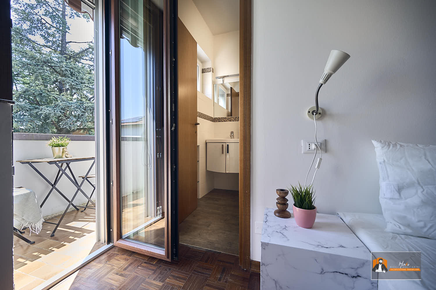 VILLETTA a SCHIERA a RIALE, CASALECCHIO di RENO (BO): 3 CAMERE, 3 BAGNI e GIARDINO ESCLUSIVO