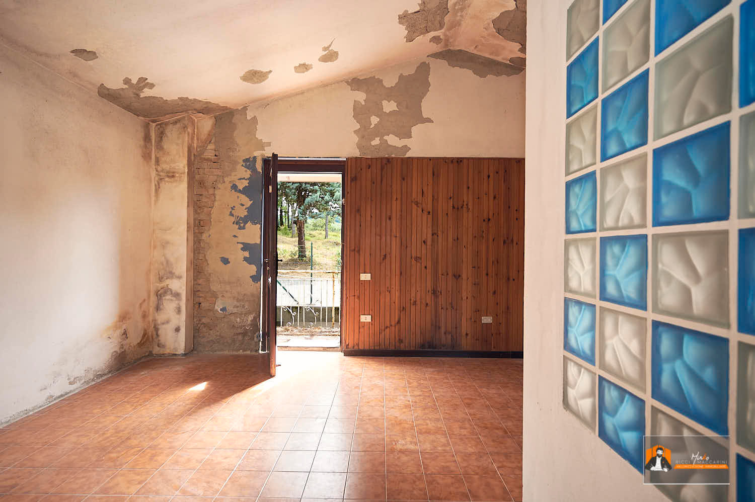 29 – Camera principale secondo piano – Villa – casa – monofamiliare – vendita – Firenzuola – passo della Raticosa – Bologna – Firenze CASA INDIPENDENTE con TERRENO di 12.500 mq a MONTALBANO CAVRENNO (FI)