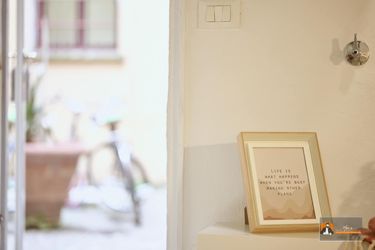 11-Via San Vitale-Bologna-Monolocale-studio apartment-centro storico-centro-vicino ospedale-vicino università-universita’-investimento-studenti-affitto (2) MONOLOCALE in VENDITA nel CUORE del CENTRO STORICO di BOLOGNA | VIA SAN VITALE