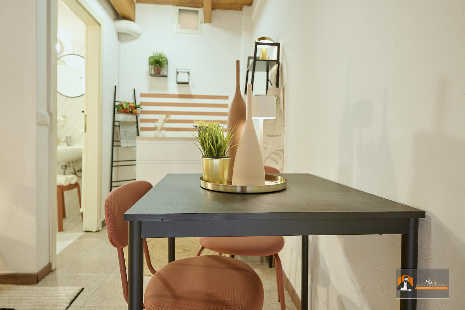 5-Via San Vitale-Bologna-Monolocale-studio apartment-centro storico-centro-vicino ospedale-vicino università-universita’-investimento-studenti-affitto MONOLOCALE in VENDITA nel CUORE del CENTRO STORICO di BOLOGNA | VIA SAN VITALE