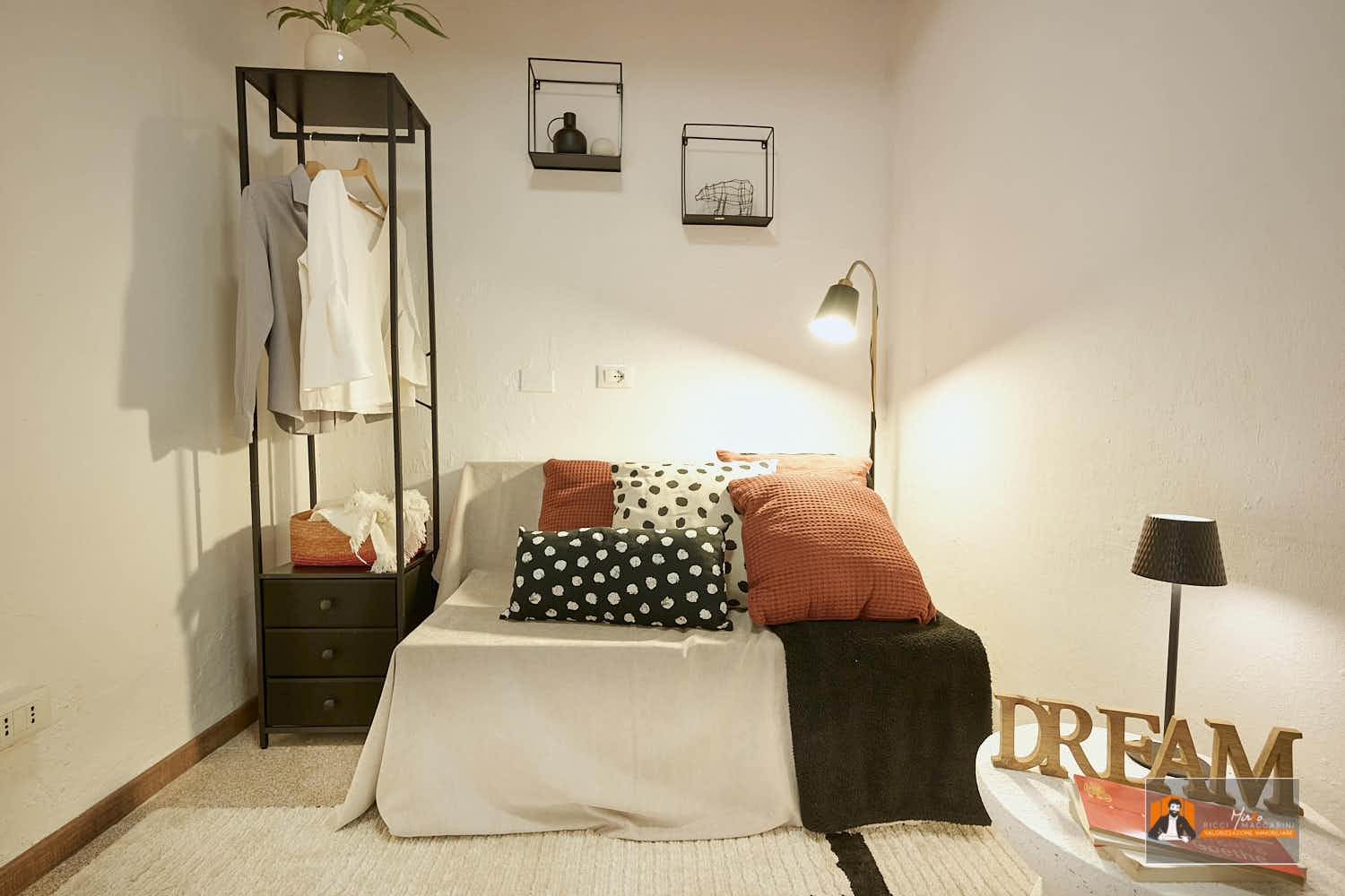 9-Via San Vitale-Bologna-Monolocale-studio apartment-centro storico-centro-vicino ospedale-vicino università-universita’-investimento-studenti-affitto MONOLOCALE in VENDITA nel CUORE del CENTRO STORICO di BOLOGNA | VIA SAN VITALE