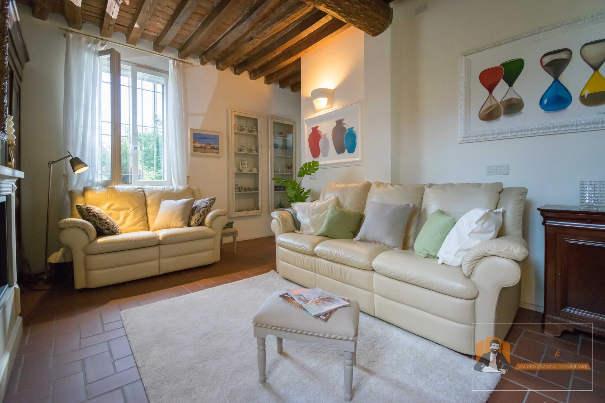 VILLA SINGOLA RISTRUTTURATA | 700 mq di GIARDINO, PATIO e CANTINA | FIESSO di CASTENASO