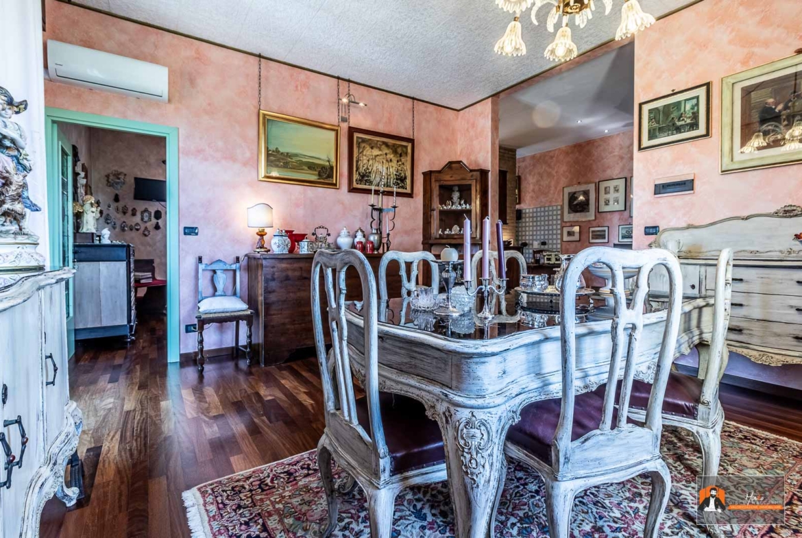 PORZIONE di VILLA in VENDITA con GIARDINO PRIVATO | MAGIONE, CASTEL SAN PIETRO TERME