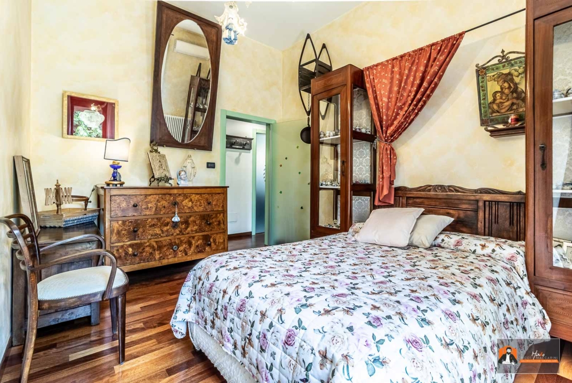 PORZIONE di VILLA in VENDITA con GIARDINO PRIVATO | MAGIONE, CASTEL SAN PIETRO TERME