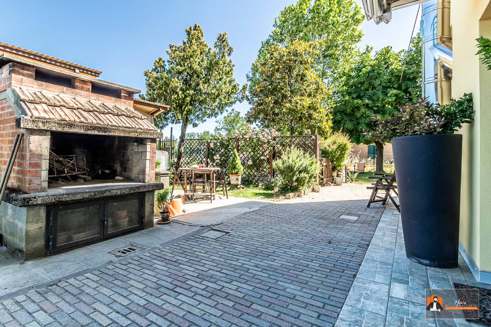 PORZIONE di VILLA in VENDITA con GIARDINO PRIVATO | MAGIONE, CASTEL SAN PIETRO TERME