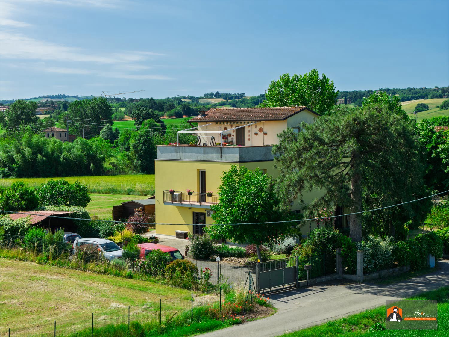 PORZIONE di VILLA in VENDITA con GIARDINO PRIVATO | MAGIONE, CASTEL SAN PIETRO TERME