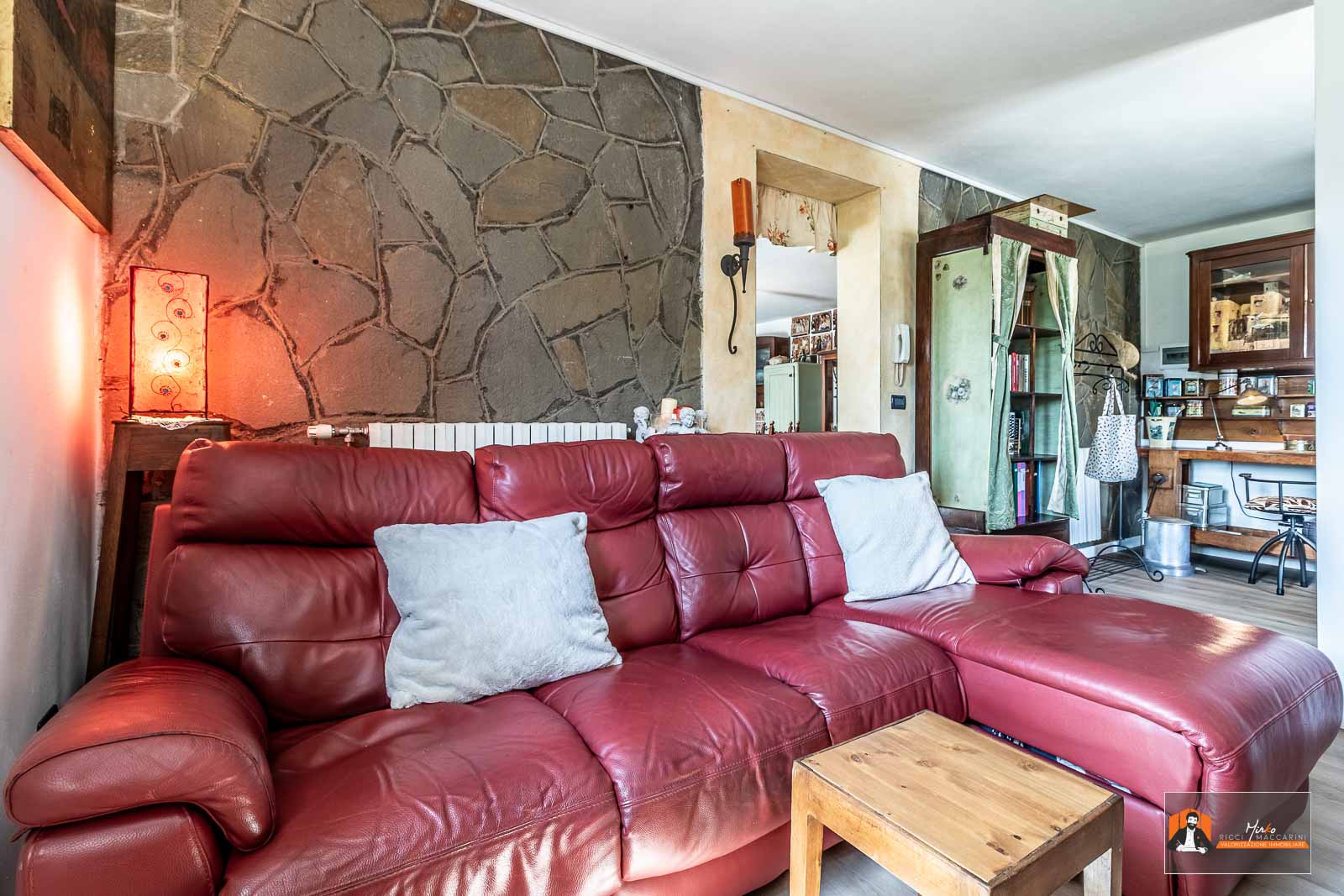PORZIONE di VILLA in VENDITA con GIARDINO PRIVATO | MAGIONE, CASTEL SAN PIETRO TERME