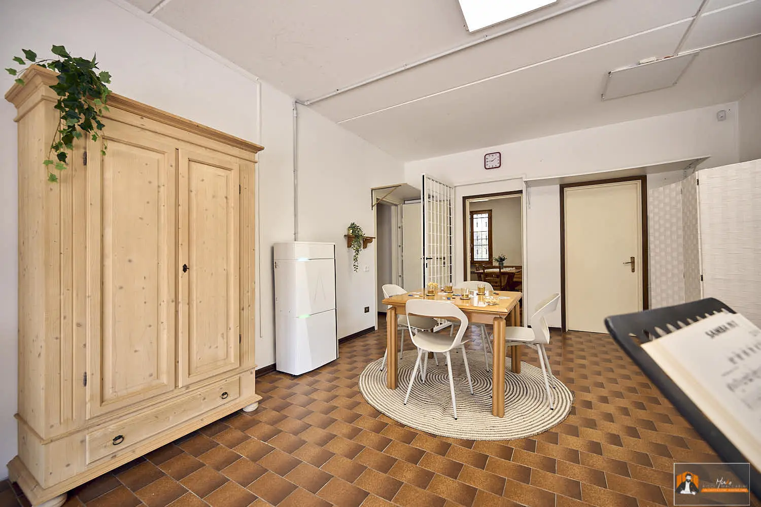 VILLA/CASA INDIPENDENTE in VENDITA a SAN GABRIELE DI BARICELLA | GIARDINO PRIVATO di 850MQ e PISCINA